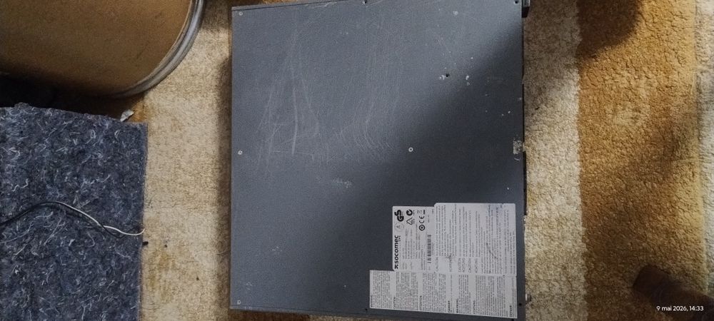UPS Rackabil Profesional Socomec - 48V - Protectie Servere / Audio,defect îl vând pentru piese