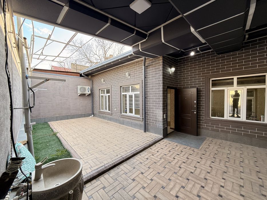 Участок своя юнусабад чинабад улица 21-метр фасад 2,4 сотих