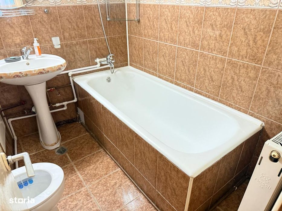 Inchiriere apartament 2 camere, mobilat, Targoviste, Centru Vechi