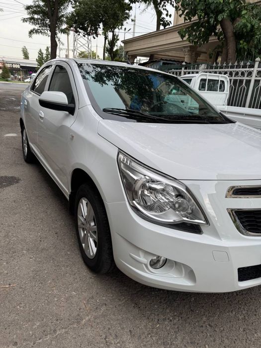 Chevrolet cobalt 2024 automatic