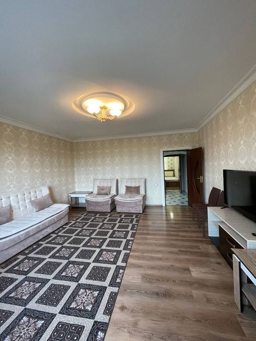 Гунча Тинчлик метро 3 комнатная не далеко рынок Чорсу