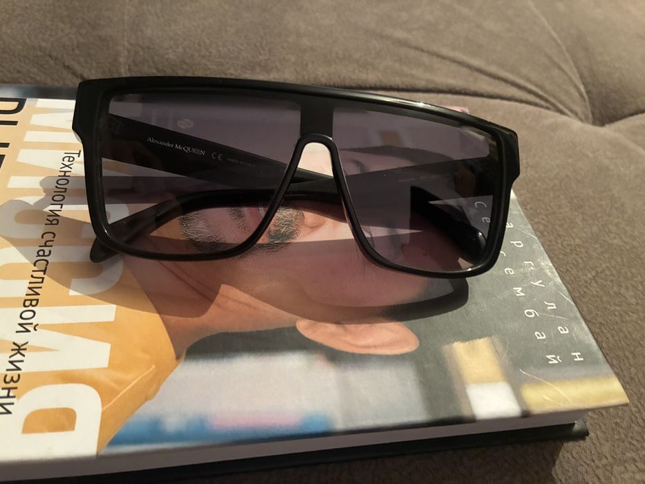 Продам очки Alexander McQWEEN