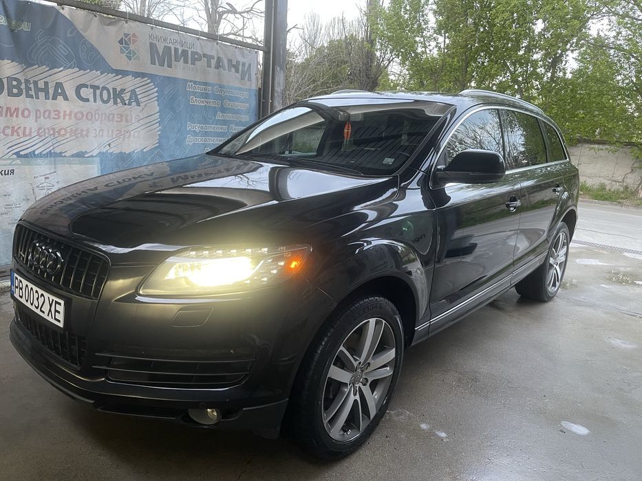Продавам Audi Q7 3.0 tfsi 280hp 2012