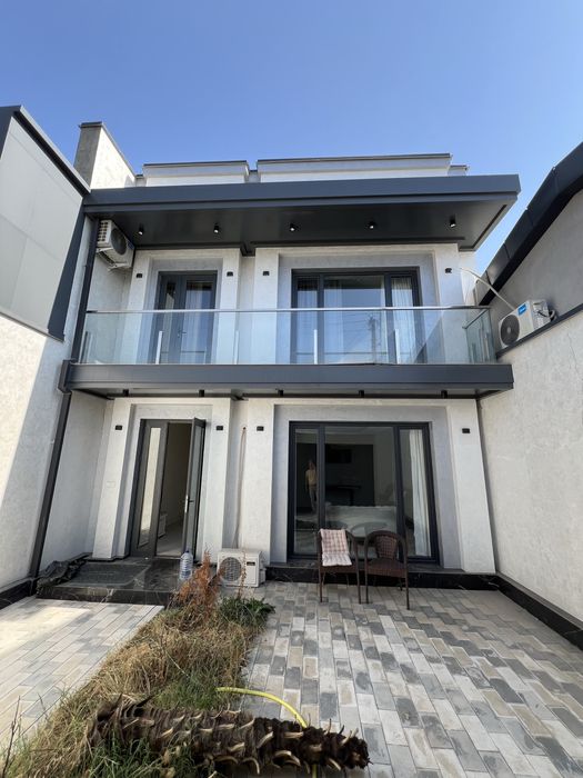 Сдаётся 5 комнатный Хай Тек Дом! 5 room High Tech House for rent! Real