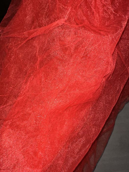 Червена детска рокля