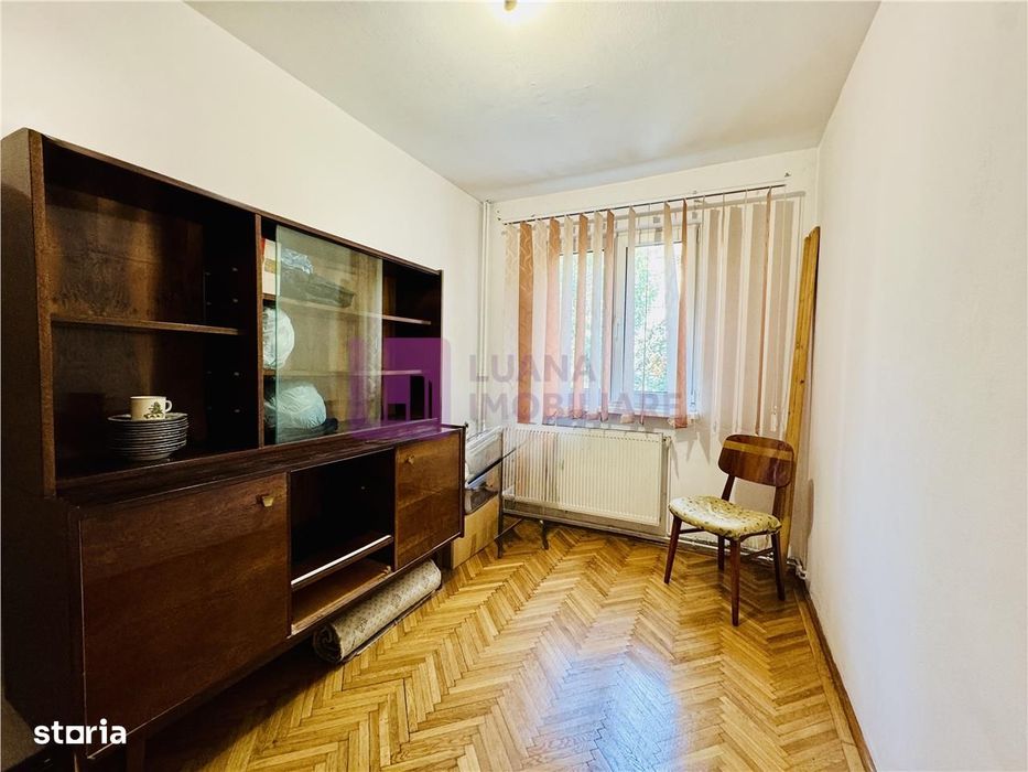 Apartament cu 3 camere de vanzare | Ciresica | etaj 1 | pivnita | vide