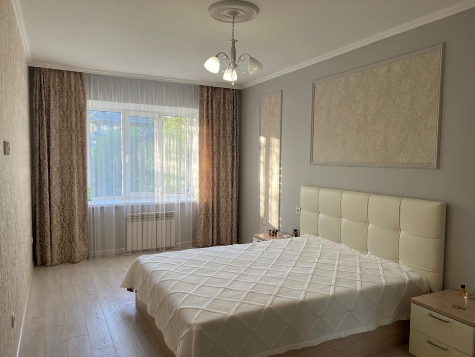 Прлдам 2 ком кв 71 м2 на 3 этаже с ремонтом на С. Тюленина