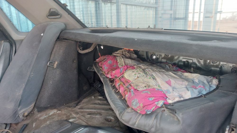 Продам  мазду626