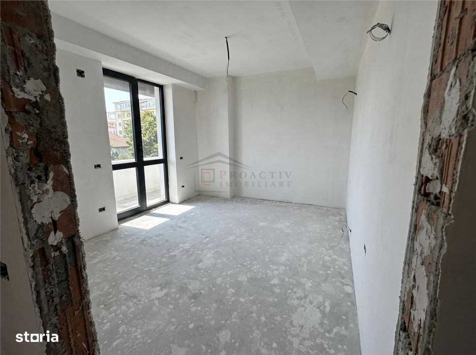 Apartament 3 camere | Obcini | 85mp | Terasa | 3c-4687