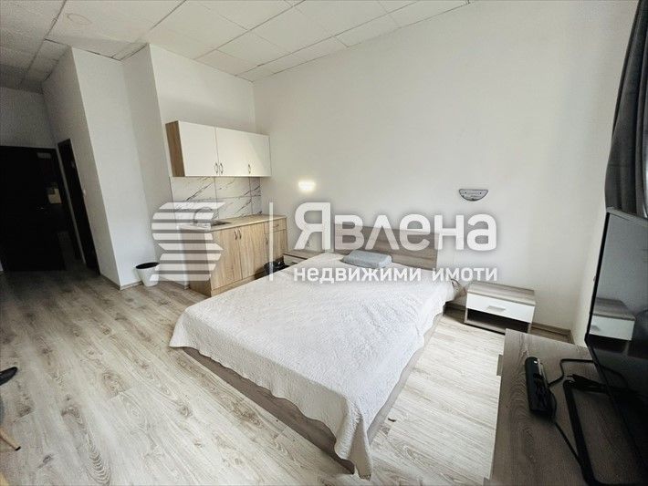 Продава се Хотел в Варна, Гръцка махала - 450 кв.м за 1845 €/кв.м - Снимка #4
