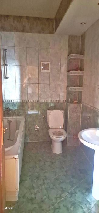 Vila P+1 zona Coiciu.