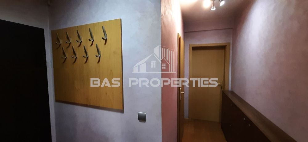 3-стаен в София-Редута площ 93