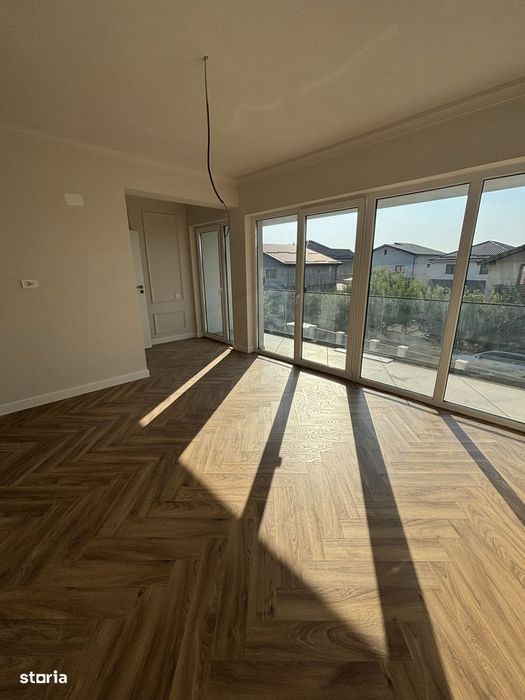 Casă modernă de vânzare - calitate premium, toate utilitatile