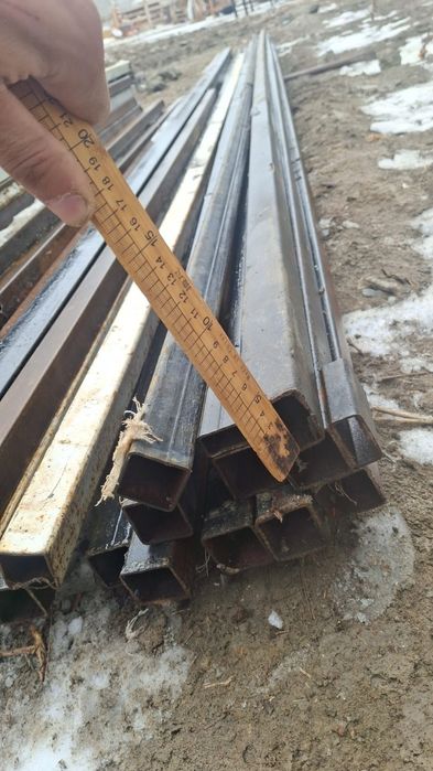 Трубы и уголки для стойки