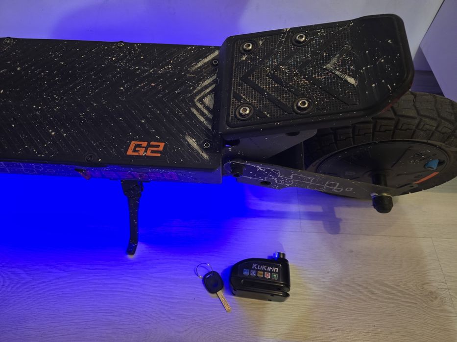 Kukirin g2 2026 + accesorii.