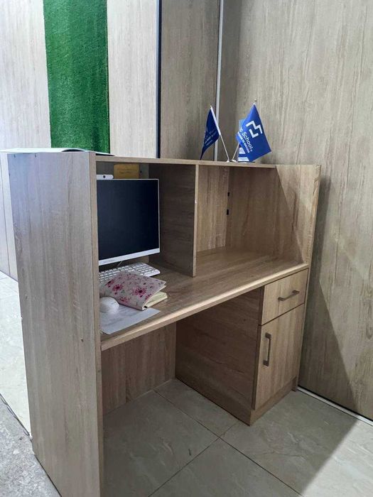 parta ofis ish stoli muloqat zaliga