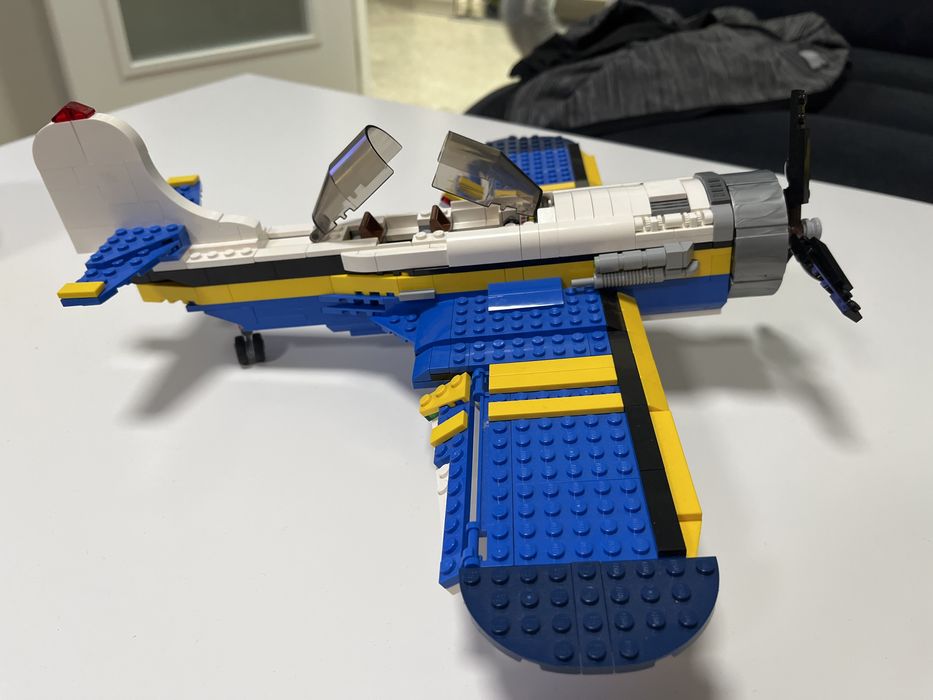 Продавам Lego 3 in 1 самолет/хеликоптер/лодка