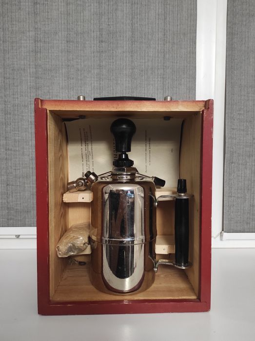 *Антиквариат* Распылитель жидкостей "Дезинфаль" * в аутентичном ящике