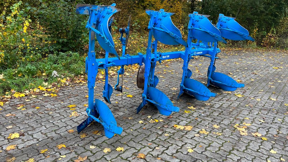 Lemken Opal 110, John Deere, Belarus, Claas, Case tortadi