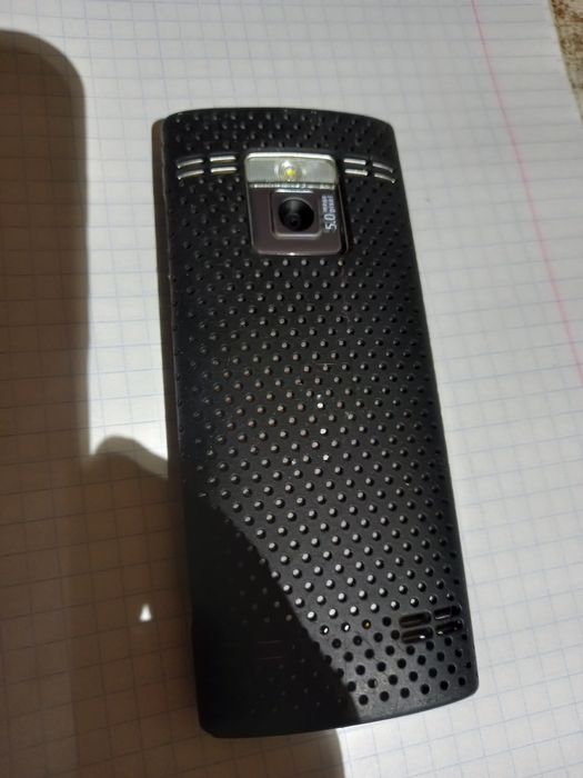 Продам сотовый телефон