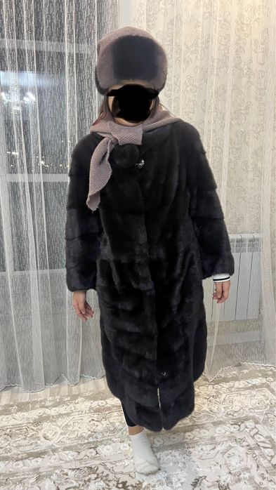 Продам норковую шубу