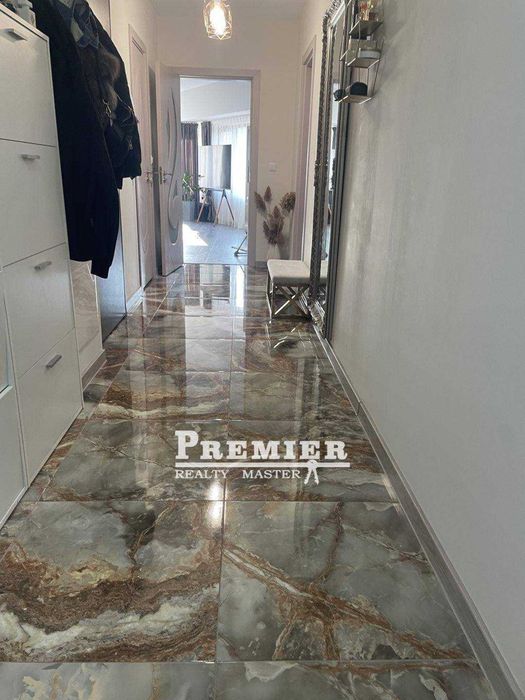 Продава се Тристаен апартамент в Бургас, Лазур - 138 кв.м за 1602 €/кв.м - Снимка #12