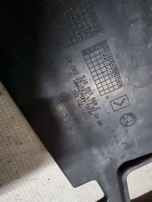 Grila radiator Skoda Fabia 2 Facelift dupa 2010 cod 5J0853668C