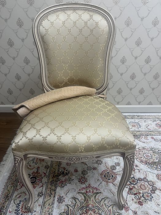 Сервант в гостинную и др мебель