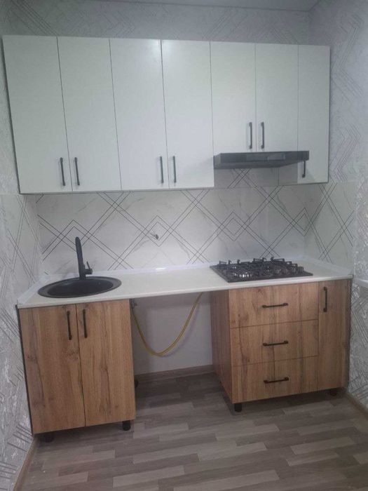 Продаю квартиру Яшнабадский р-он Авиасозлар-Асалобод 2хком 4-этаж 48м2