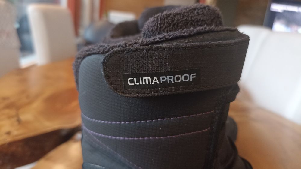 Топли зимни водоустойчиви боти Adidas Climaproof