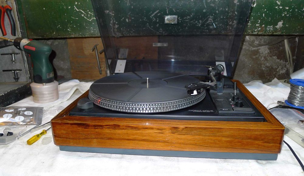 Ремонт, профилактика, поддръжка, възстановяване и модване на ГРАМОФОНИ