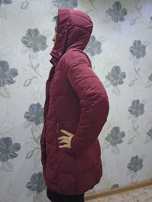 Продам зимний пуховик