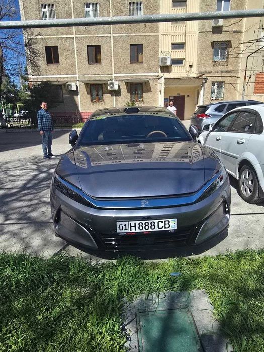 продаётся BYD HAN L 2.7 full