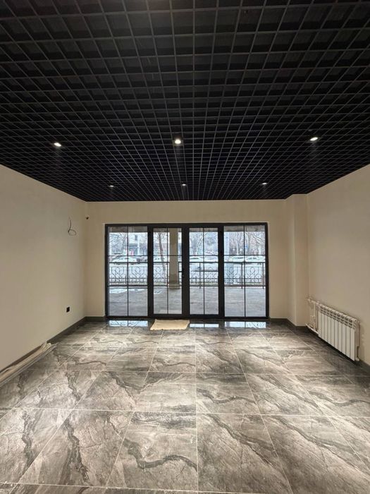 Продаётся нежилое помещение