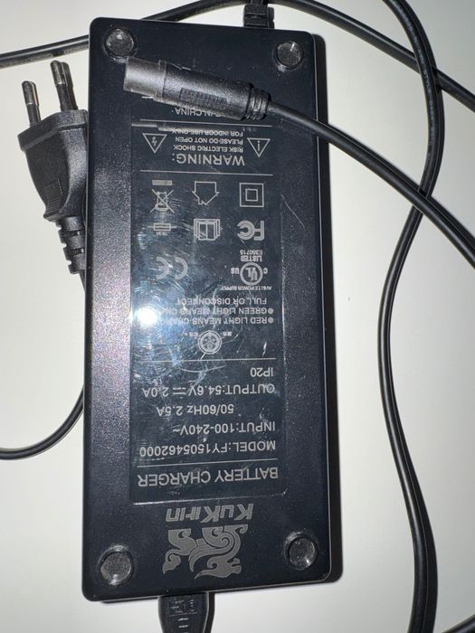 Зарядно за тротинетка за g2 pro