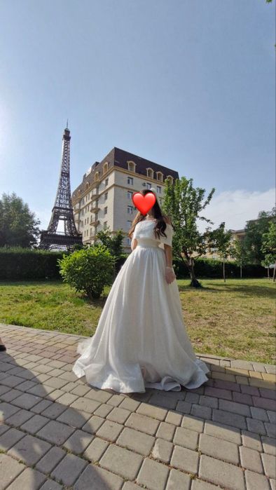 Продам свадебное платье