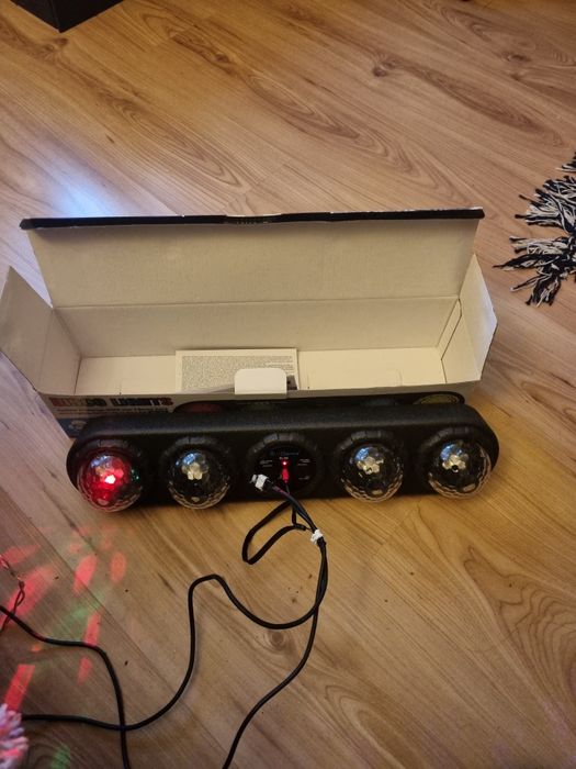 Orga de lumini cu 4 canale, nouă, la cutie