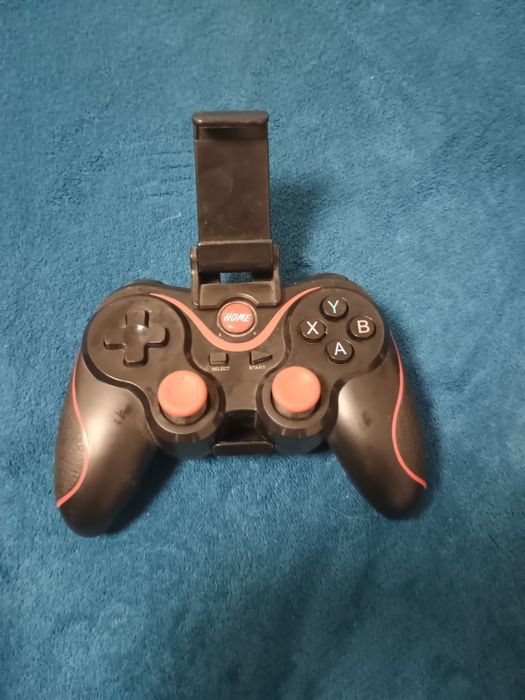 Vând controler cu suport