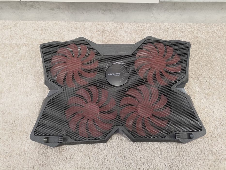 Laptop Asus TUF Gaming A15 + Promate Cooling Pad