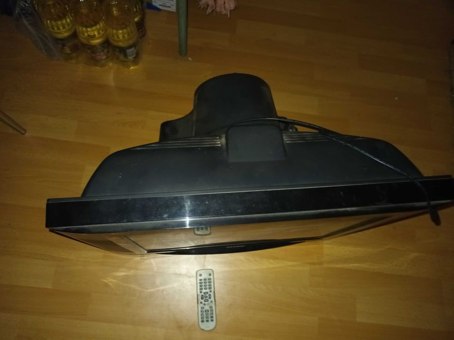 оригинален немски телевизор шнайдер.голям 22 инча