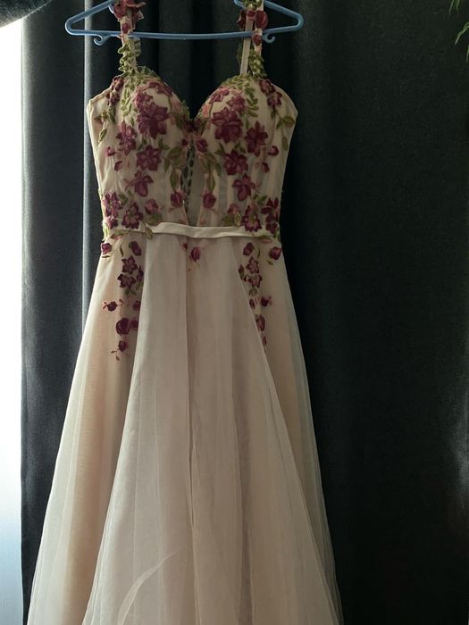 Бална рокля, официална рокля, абитуриентска, дизайнерска рокля