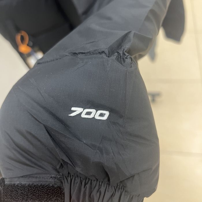 Пуховик THE NORTH FACE 700