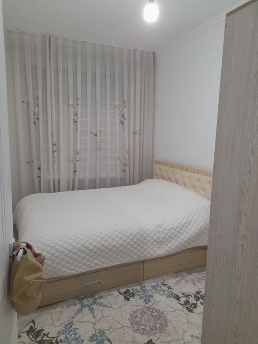 Юнусабод 10.кв 2/1/5 58.кв Срочно квартира