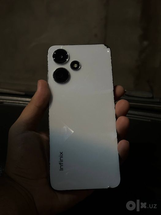 Infinix Hot 30 play 8/128 abmen bor