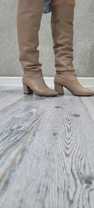 Продам женскую обувь.