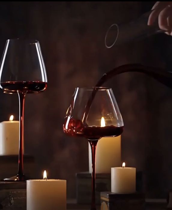 Елегантна стъклена кана за вино 1500 ml