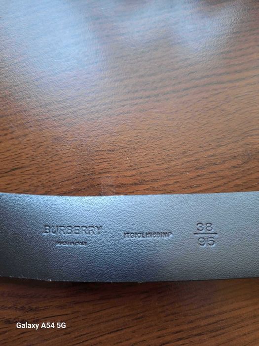 Оргинален Burberry  колан