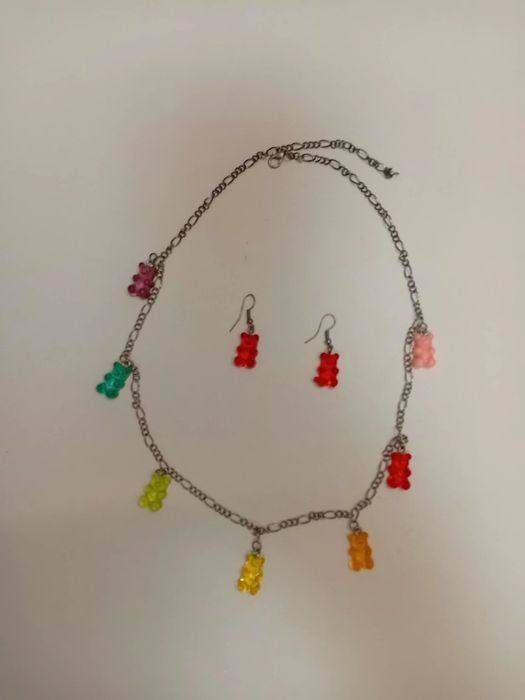 украшения с мармеладными мишками