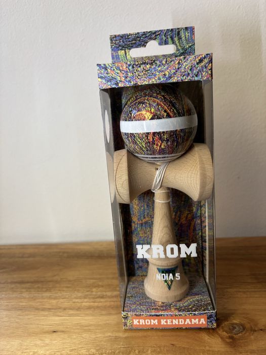 Kendama Krom NOIA 4, 5, 6