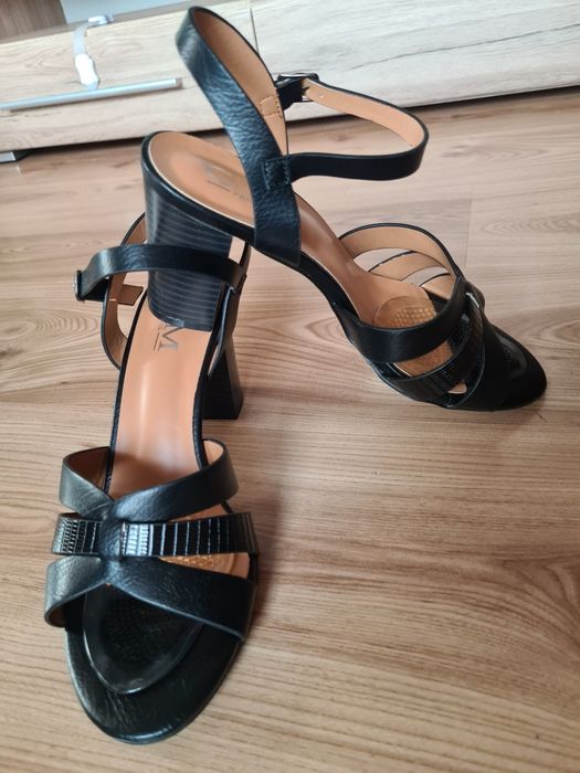 Дамски официални обувки